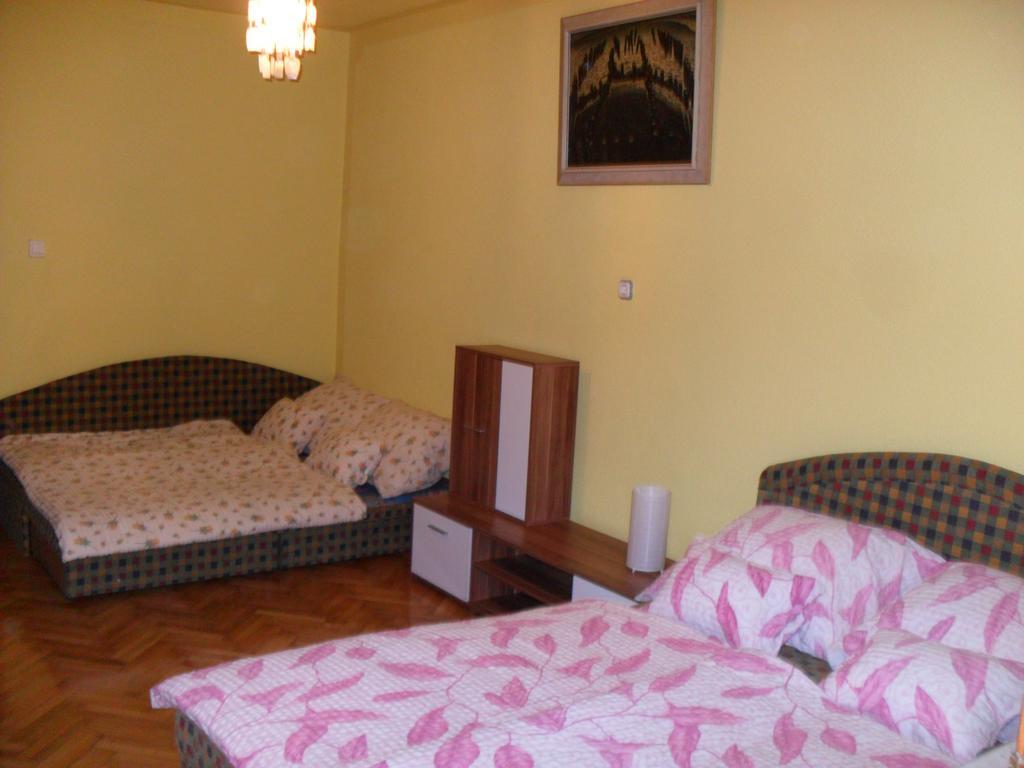 Oázis Apartman Harkány Exterior foto